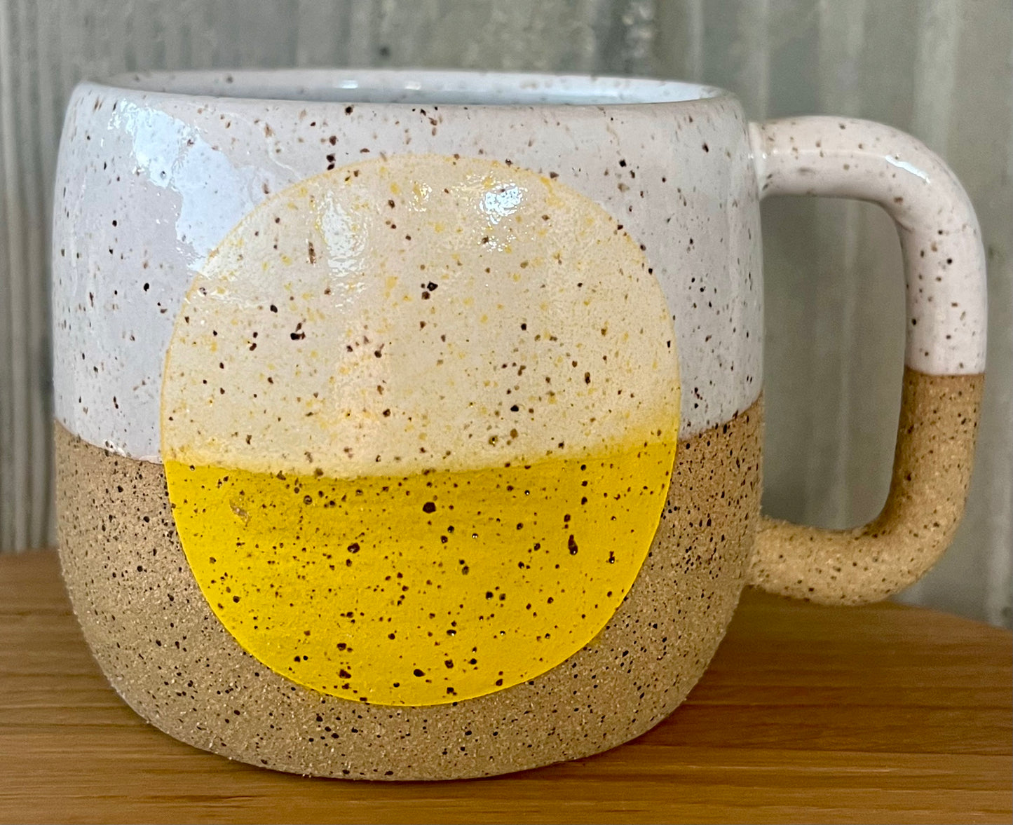 YELLOW DOT MUG